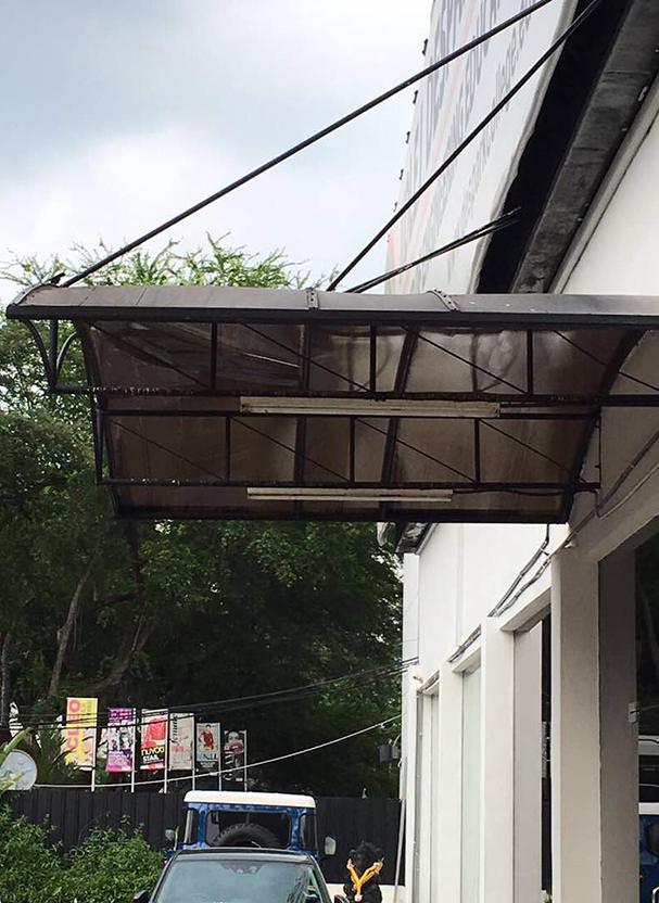 Awning-07