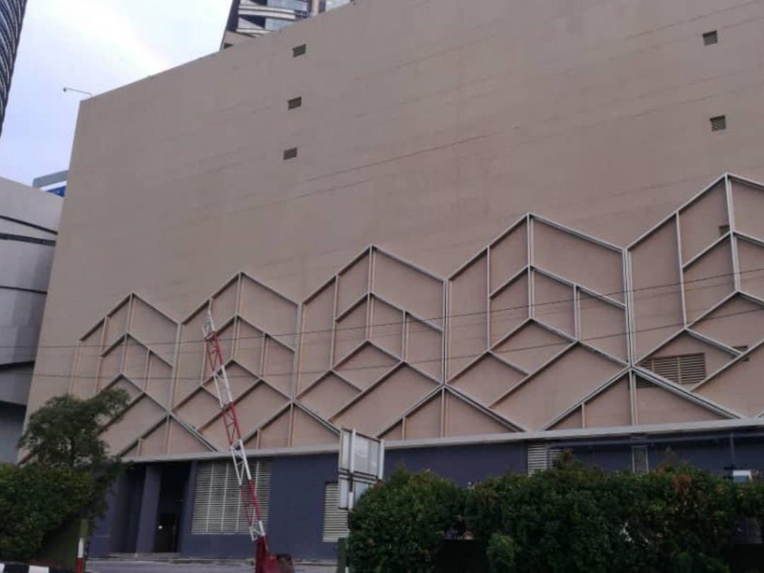Metallic-Construction-31