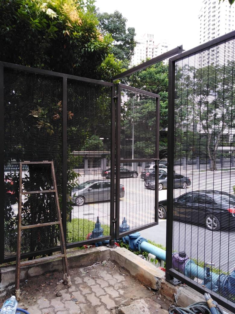 outdoor-fencing-28